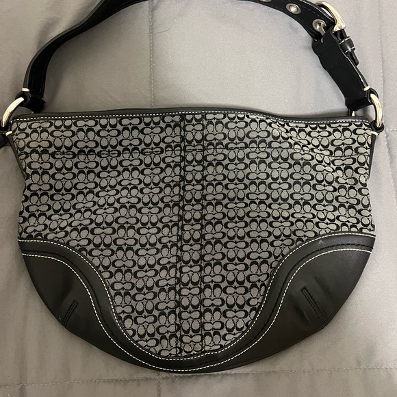 Coach purse - Picture 5 of 5